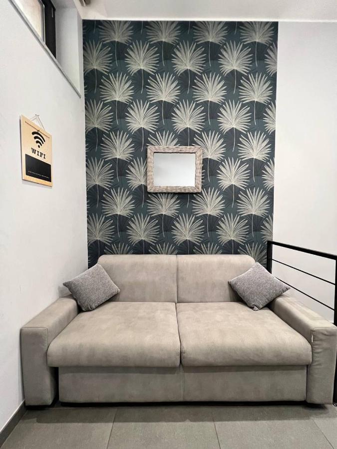 コッレーニョModern Loft Center Of Turin + Jacuzzi 30M Metroアパートメント エクステリア 写真