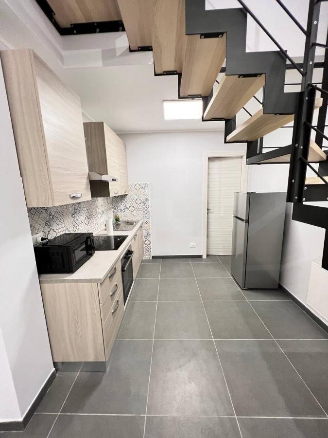 コッレーニョModern Loft Center Of Turin + Jacuzzi 30M Metroアパートメント エクステリア 写真
