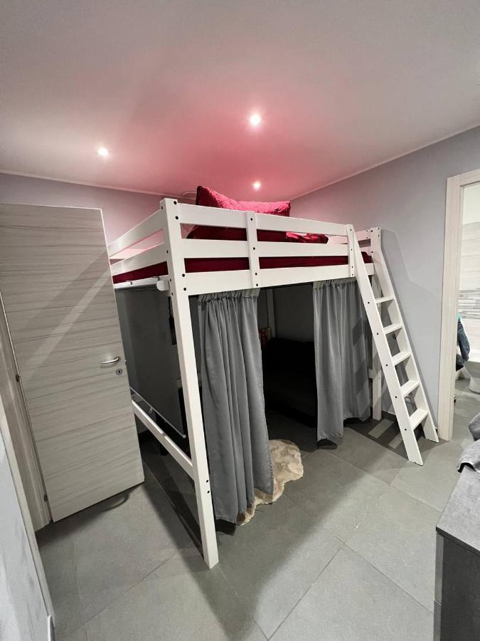 コッレーニョModern Loft Center Of Turin + Jacuzzi 30M Metroアパートメント エクステリア 写真